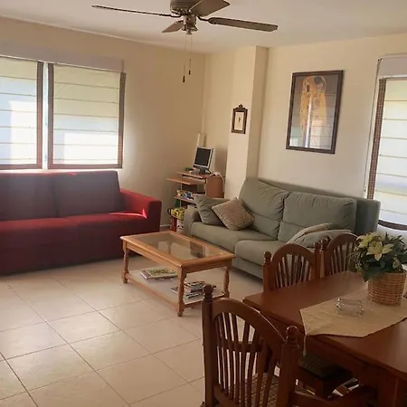 Apartamento Estupendo En Zona Tranquila Oliva